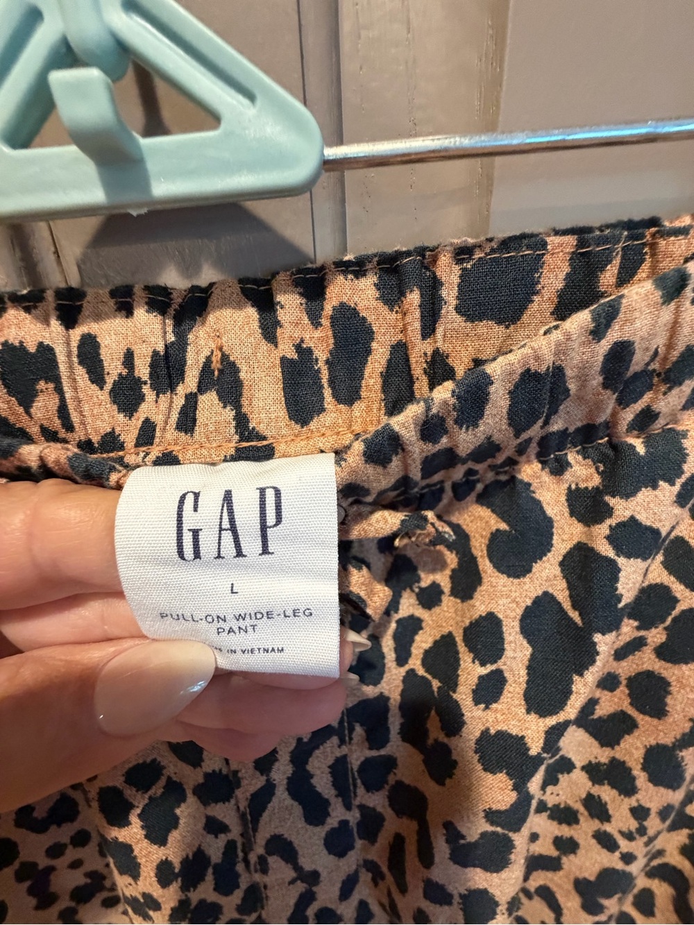 GAP Leopard Print Maxi Pants - Tan and Black - Picture 2 of 6